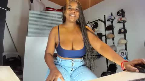 Snapshot of mareiaa chatting on February 2026 03:30:02 PM Mareia online show from February 2026 03:30:02 PM