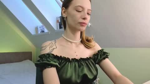 Snapshot of margareata chatting on September 2025 06:24:01 AM - Alisa online show from September 2025 06:24:01 AM