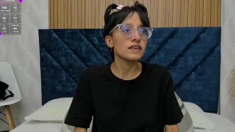 Aitana online show from February 2025 01:32:01 AM