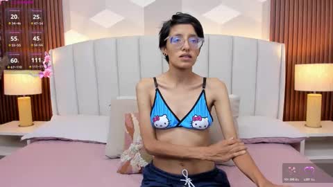 Aitana online show from November 2025 01:27:01 AM