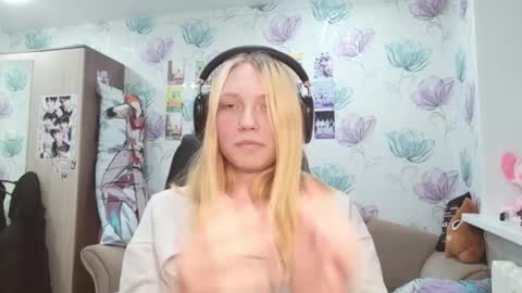 Lea online show from December 2025 03:52:02 PM