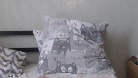 Snapshot of margo_shine chatting on September 2025 08:06:01 AM margo_shine online show from September 2025 08:06:01 AM