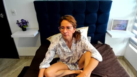 Margot online show from January 2025 02:56:02 PM