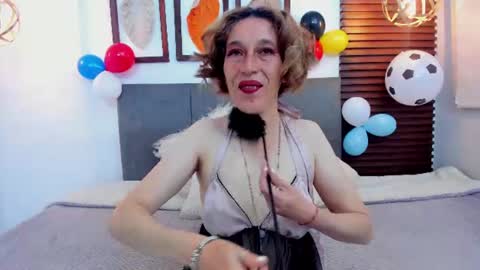 Snapshot of margott_mature chatting on July 2026 12:00:02 PM Margott online show from July 2026 12:00:02 PM
