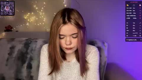 Lina online show from March 2026 09:40:02 PM