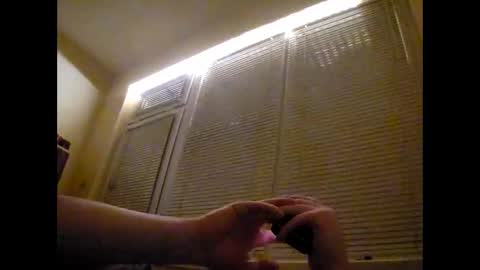 Snapshot of mari4o chatting on November 2025 01:41:01 AM mari4o online show from November 2025 01:41:01 AM