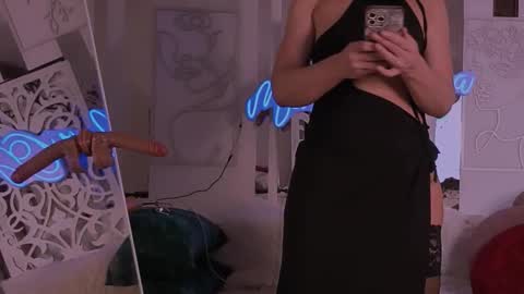 Snapshot of mari69juana chatting on November 2025 05:12:01 PM mari69juana online show from November 2025 05:12:01 PM