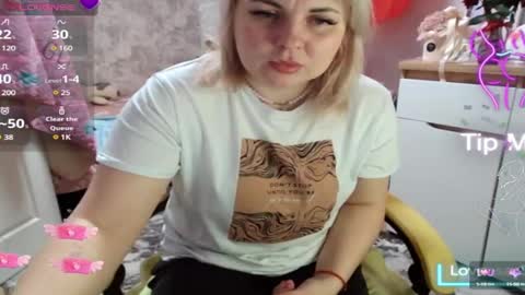 Snapshot of mari_77777 chatting on March 2025 03:52:02 AM Mari online show from March 2025 03:52:02 AM