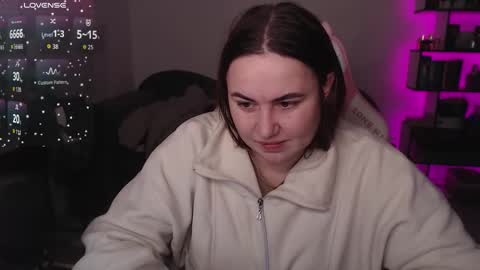 mari moore online show from November 2025 07:51:02 AM