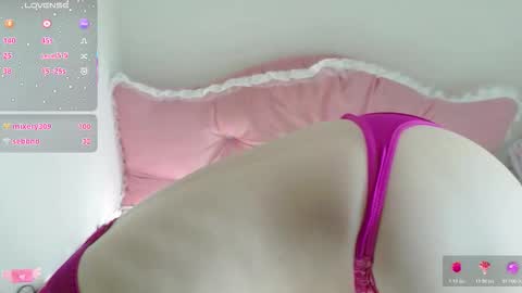 Snapshot of mari_tokyo chatting on October 2025 11:17:01 PM mari_tokyo online show from October 2025 11:17:01 PM