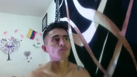 Snapshot of maria_and_angel17 chatting on December 2024 12:30:02 AM Mara and ngel online show from December 2024 12:30:02 AM