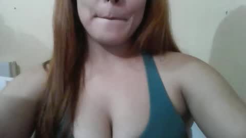Snapshot of maria_eugenia chatting on May 2026 11:10:01 PM Mareu online show from May 2026 11:10:01 PM