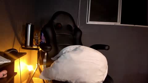 Maria Isabell  online show from January 2025 05:10:02 AM