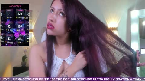 Snapshot of maria_mendoza chatting on December 2024 04:14:01 AM Maria online show from December 2024 04:14:01 AM