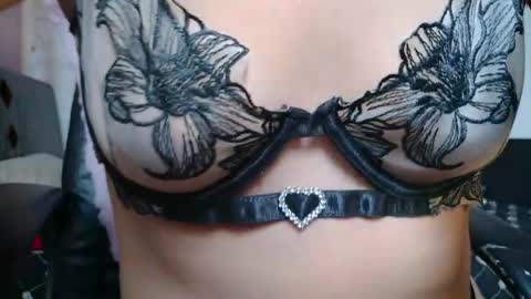 mariaajuana_ online show from April 2026 06:24:02 PM