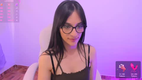 Snapshot of mariaan_m chatting on December 2024 08:21:02 PM Leidy online show from December 2024 08:21:02 PM