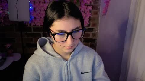 Maria online show from April 2026 10:37:02 PM