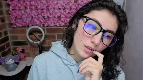 Maria online show from May 2026 10:48:01 PM