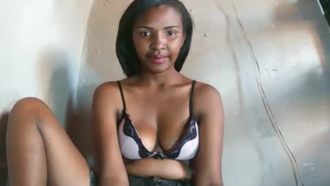 Maria online show from December 2025 05:26:02 AM