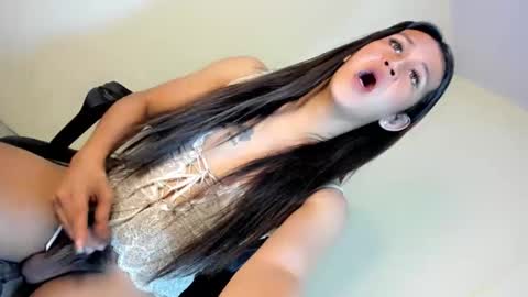 mariahah69 online show from March 2026 03:16:01 PM