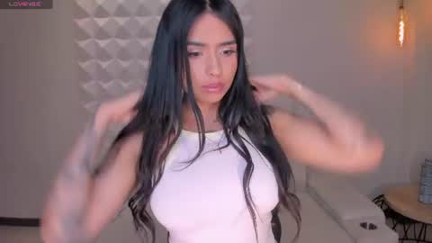 MARIA HERRERA  online show from July 2026 10:11:01 PM