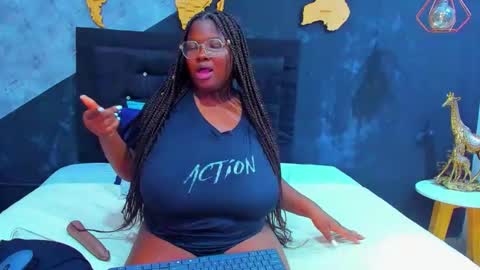 Snapshot of mariam__rossi chatting on September 2025 12:51:01 PM MARIAM online show from September 2025 12:51:01 PM