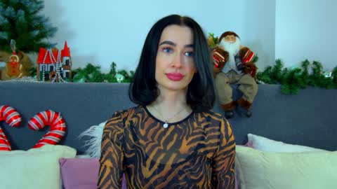 MariaMenson online show from January 2025 09:42:01 PM