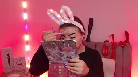 Marian online show from November 2025 04:26:02 AM