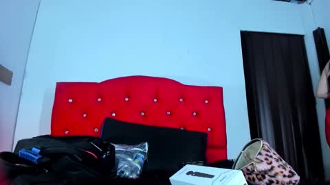 Marian online show from December 2025 03:15:01 AM