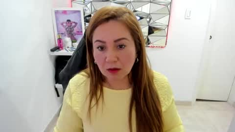 mariana01_m online show from June 2026 12:57:02 PM