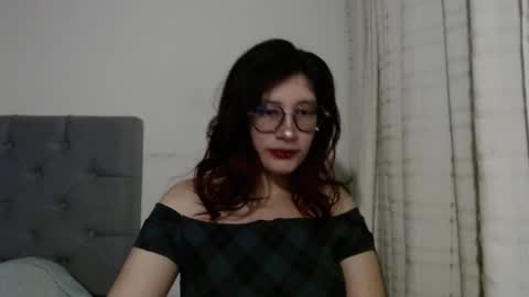 Snapshot of mariana124_ chatting on February 2025 02:59:02 AM Mariana online show from February 2025 02:59:02 AM