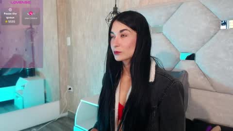 Mariana online show from April 2026 12:21:01 PM
