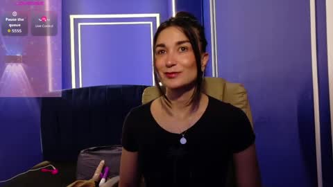Mariana online show from May 2026 12:10:01 PM