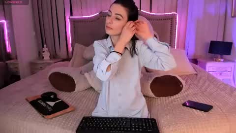 mariana__thompson online show from June 2026 02:36:02 AM