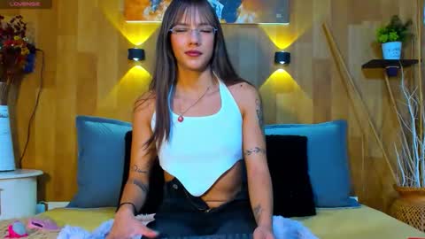 Mariana Angel online show from May 2026 03:19:01 PM