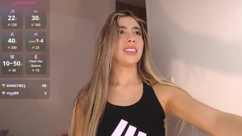 Mariana online show from November 2025 09:48:01 PM