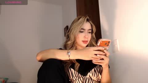 Mariana online show from July 2026 10:26:02 PM