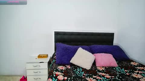 Snapshot of mariana_sara chatting on November 2025 11:27:02 PM mariana_sara online show from November 2025 11:27:02 PM