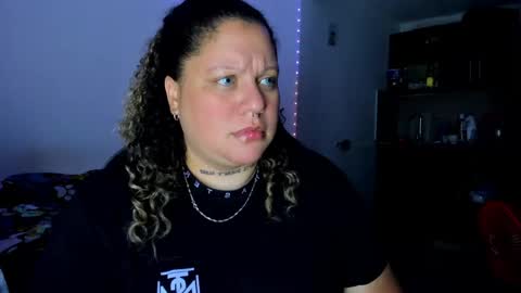 Snapshot of mariana_smittt chatting on September 2025 06:24:02 AM Independent Model online show from September 2025 06:24:02 AM