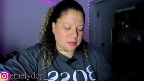 Snapshot of mariana_smittt chatting on September 2025 07:40:02 AM Independent Model online show from September 2025 07:40:02 AM
