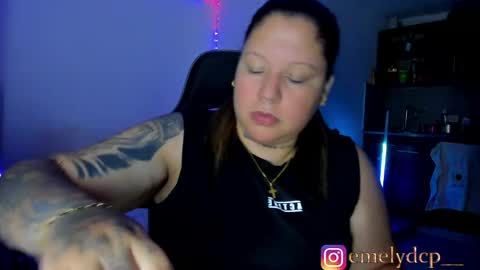 Snapshot of mariana_spellman chatting on April 2026 07:44:02 AM Emely online show from April 2026 07:44:02 AM