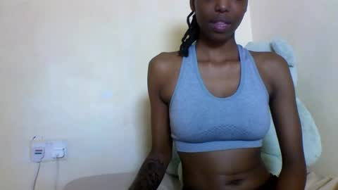 Mariana online show from June 2026 09:56:02 PM