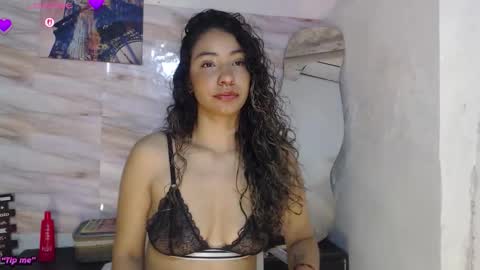 Snapshot of mariana_turner chatting on September 2025 02:00:02 AM Mariana turner online show from September 2025 02:00:02 AM
