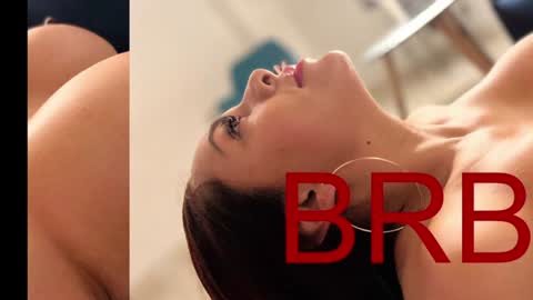 Snapshot of mariana_vidal chatting on January 2025 12:22:01 AM mariana vidal online show from January 2025 12:22:01 AM