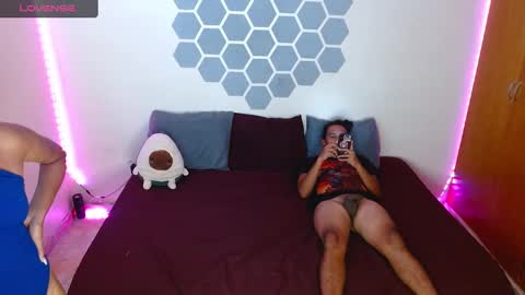 marianaandlian online show from October 2025 01:30:02 PM