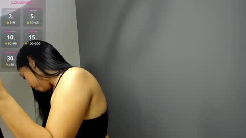 MARIANA Y VALENTINA online show from June 2026 11:33:01 AM