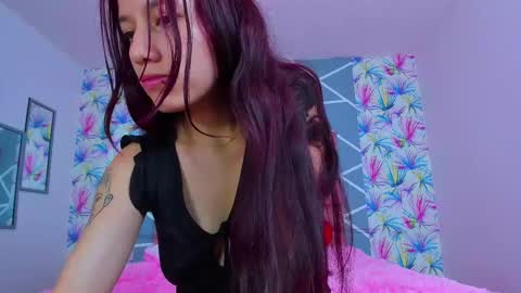 Snapshot of marianamanson chatting on March 2025 01:12:01 AM Mariana Manson online show from March 2025 01:12:01 AM