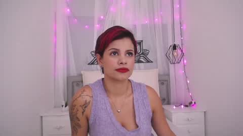 Snapshot of marianasanz chatting on December 2024 05:31:01 PM Mariana online show from December 2024 05:31:01 PM