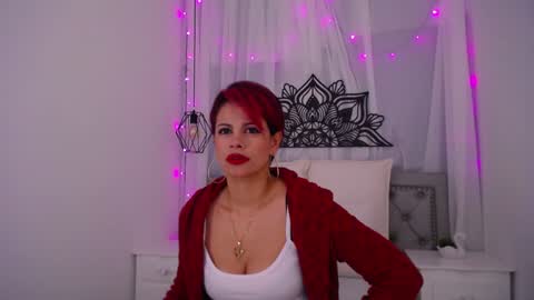 Snapshot of marianasanz chatting on December 2024 12:17:01 PM Mariana online show from December 2024 12:17:01 PM