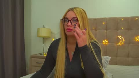Maria online show from December 2024 09:55:02 AM